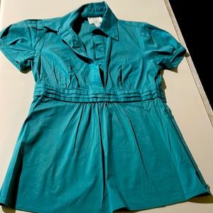 Ann Taylor Loft size XS half button blouse